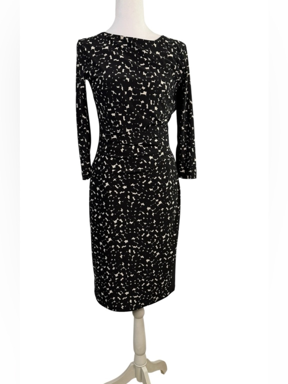 Anne Klein Black & White Abstract Jersey Sheath Dress Size S Chic Look